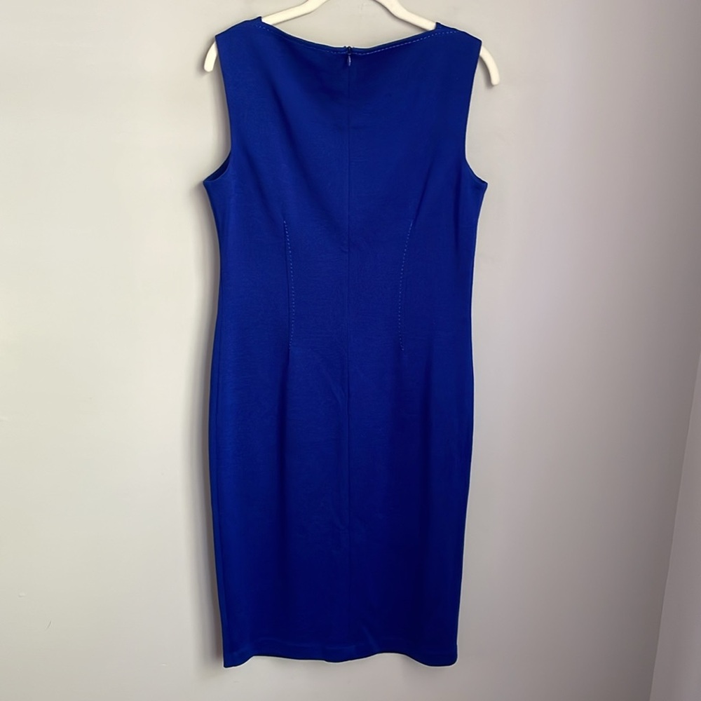 St. John Elegant Blue Sleeveless Wool Blend Sheath Dress Size 8 - Picture 2 of 9